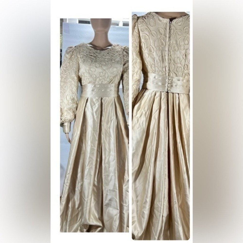 BEAUTIFUL TAN WEDDING OR BRIDESMAIDS DRESS SIZE 12 IN WONDERFUL GREAT SIZE 12